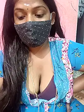 Snapshot of Renuma chatting on 01/10/25, 10:06 Renuma online show from 01/10/25, 10:06