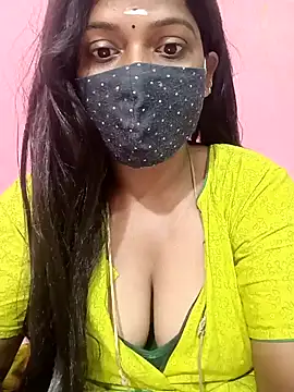 Snapshot of Renuma chatting on 01/13/25, 04:39 Renuma online show from 01/13/25, 04:39