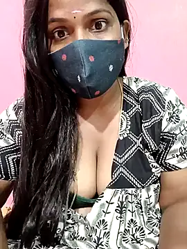 Snapshot of Renuma chatting on 01/18/25, 02:23 Renuma online show from 01/18/25, 02:23