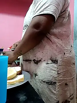 Snapshot of Renuma chatting on 01/19/25, 09:33 Renuma online show from 01/19/25, 09:33