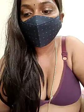 Snapshot of Renuma chatting on 02/14/25, 09:56 Renuma online show from 02/14/25, 09:56