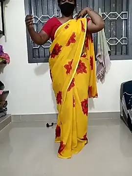 Snapshot of Renuma chatting on 02/21/25, 11:44 Renuma online show from 02/21/25, 11:44