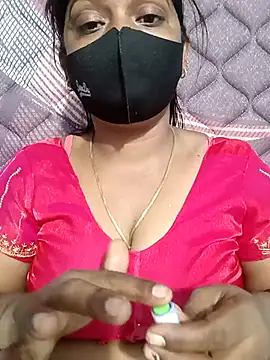 Snapshot of Renuma chatting on 02/18/26, 06:20 Renuma online show from 02/18/26, 06:20