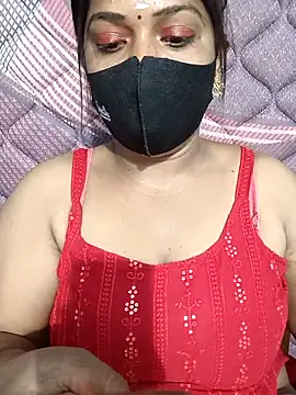 Snapshot of Renuma chatting on 03/13/26, 03:35 Renuma online show from 03/13/26, 03:35