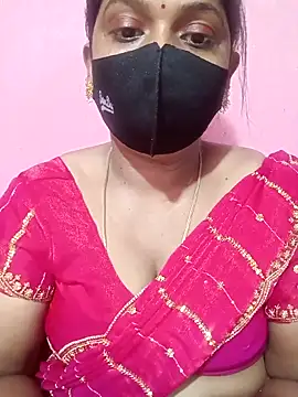 Snapshot of Renuma chatting on 03/26/26, 03:23 Renuma online show from 03/26/26, 03:23