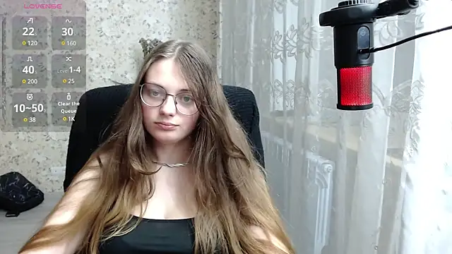 Nana Hot online show from 12/06/24, 03:11