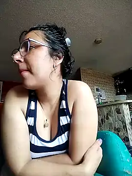 Im Alma  online show from 11/13/25, 03:00