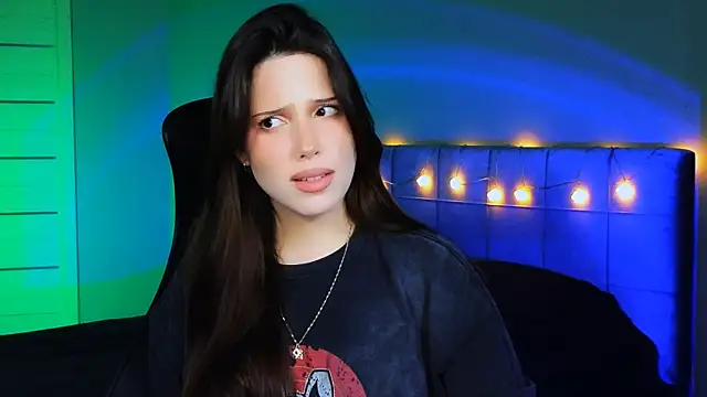 Snapshot of Stacy_Gonzales_ chatting on 12/13/24, 09:13 Stacy Gonzales online show from 12/13/24, 09:13