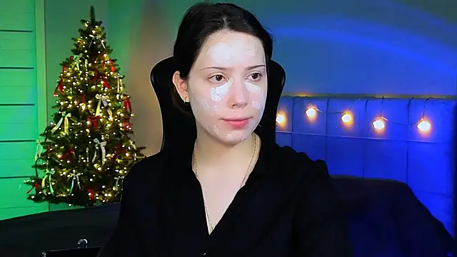 Snapshot of Stacy_Gonzales_ chatting on 12/21/24, 06:30 Stacy Gonzales online show from 12/21/24, 06:30