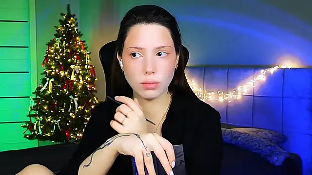 Snapshot of Stacy_Gonzales_ chatting on 01/04/25, 06:19 Stacy Gonzales online show from 01/04/25, 06:19