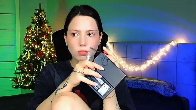 Snapshot of Stacy_Gonzales_ chatting on 01/07/25, 06:16 Stacy Gonzales online show from 01/07/25, 06:16