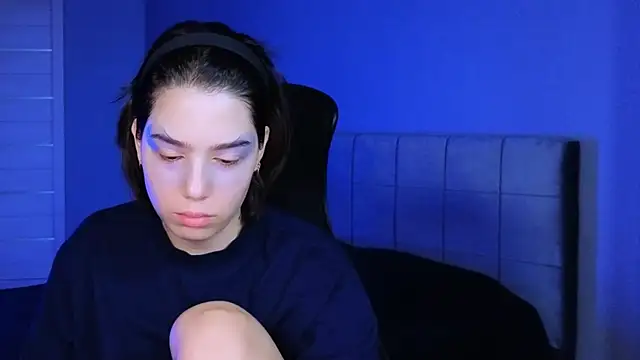 Snapshot of Stacy_Gonzales_ chatting on 09/13/25, 10:15 Stacy Gonzales online show from 09/13/25, 10:15