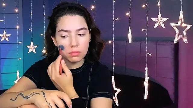 Snapshot of Stacy_Gonzales_ chatting on 09/28/25, 06:19 Stacy Gonzales online show from 09/28/25, 06:19