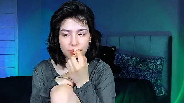 Snapshot of Stacy_Gonzales_ chatting on 04/19/26, 10:03 Stacy Gonzales online show from 04/19/26, 10:03