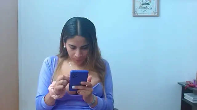 JessicaRabbit04 online show from 03/07/25, 09:59