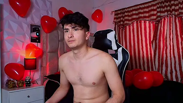 santyago taylor online show from 02/17/25, 06:48