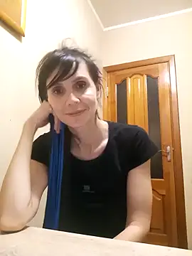 Francenia lolis online show from 10/11/25, 09:46