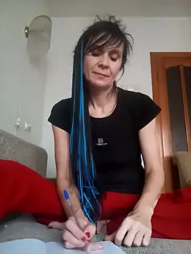 Francenia lolis online show from 10/13/25, 05:51