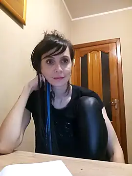 Francenia lolis online show from 11/24/25, 02:06