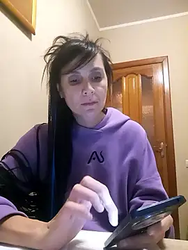 Francenia lolis online show from 01/08/26, 03:36