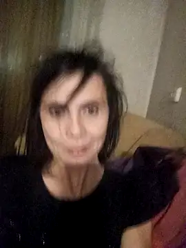 Francenia lolis online show from 02/15/26, 07:32