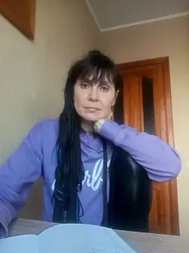 Francenia lolis online show from 03/09/26, 07:12