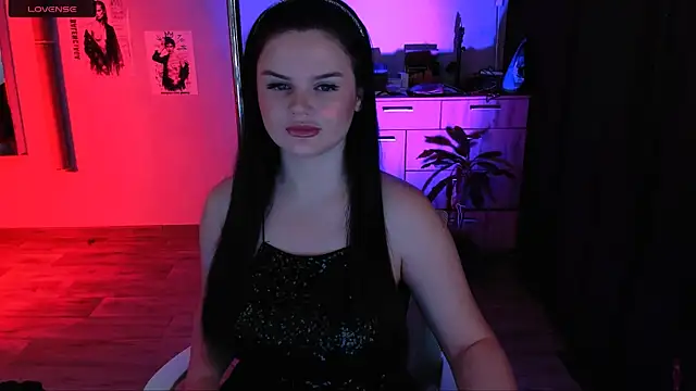 Snapshot of Lora_Cain chatting on 07/21/26, 02:41 Lora Cain online show from 07/21/26, 02:41