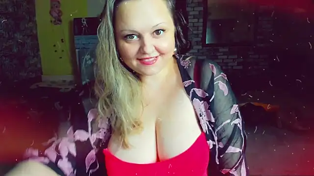 KlaraHoll online show from 01/08/25, 02:57