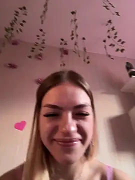 Snapshot of -Sexy_Barbie- chatting on 02/23/25, 10:49 -Sexy Barbie- online show from 02/23/25, 10:49