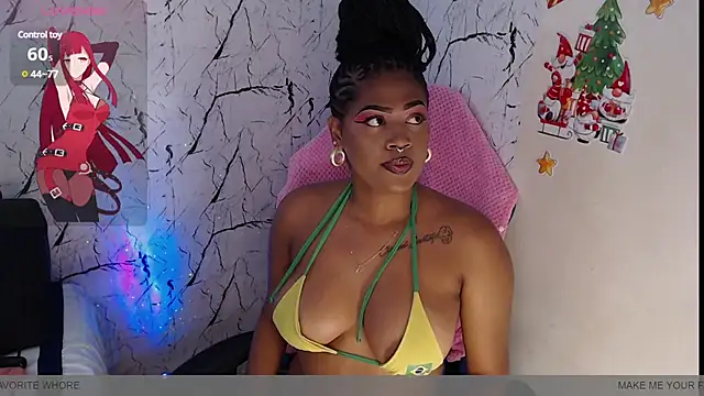 Snapshot of ebonyciaraqueen chatting on 01/06/25, 08:18 ebonyciaraqueen online show from 01/06/25, 08:18