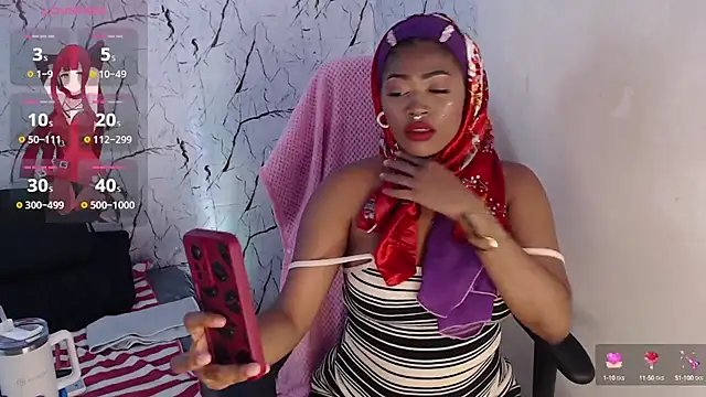 Snapshot of ebonyciaraqueen chatting on 03/18/25, 07:31 ebonyciaraqueen online show from 03/18/25, 07:31