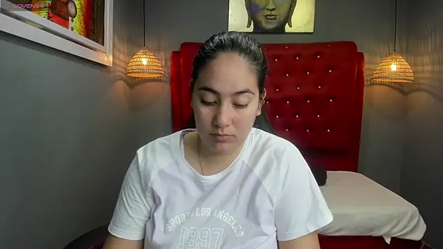 Snapshot of lizzaxs chatting on 03/18/25, 01:53 lizzaxs online show from 03/18/25, 01:53