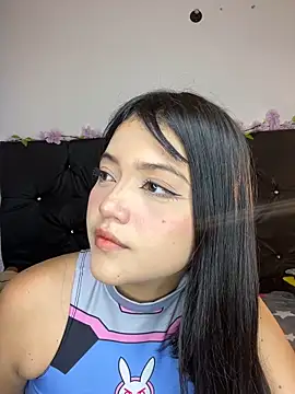 Snapshot of alisson_carolina73 chatting on 03/15/25, 11:28 alisson carolina73 online show from 03/15/25, 11:28