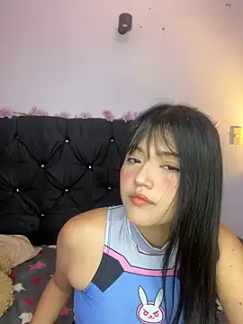 Snapshot of alisson_carolina73 chatting on 03/21/25, 12:07 alisson carolina73 online show from 03/21/25, 12:07