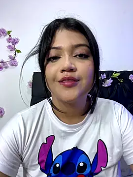 Snapshot of alisson_carolina73 chatting on 10/15/25, 03:06 alisson carolina73 online show from 10/15/25, 03:06