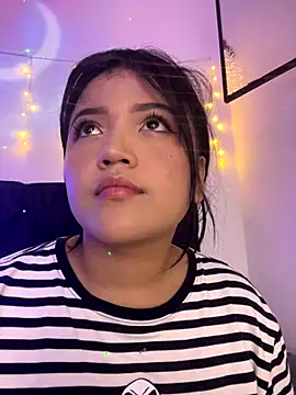 alisson carolina73 online show from 11/21/25, 11:58