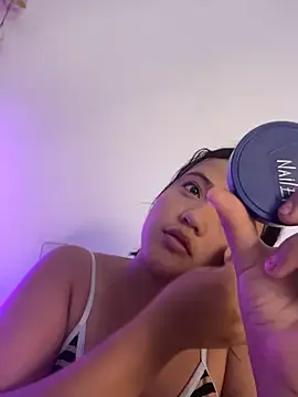 alisson carolina73 online show from 04/20/26, 07:04