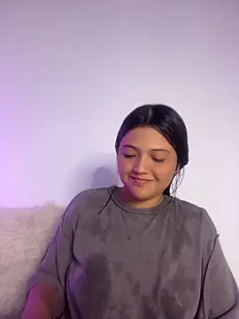 alisson carolina73 online show from 05/06/26, 03:24