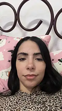 Snapshot of SexyDelaJ chatting on 10/31/25, 01:12 SexyDelaJ online show from 10/31/25, 01:12