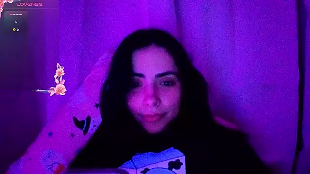 Snapshot of SexyDelaJ chatting on 12/18/25, 06:19 SexyDelaJ online show from 12/18/25, 06:19