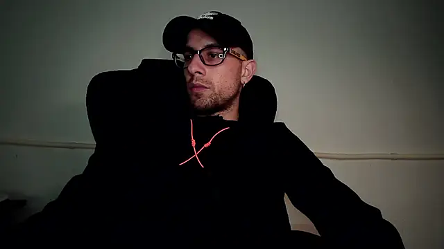 mikealcorleone online show from 03/04/25, 08:49