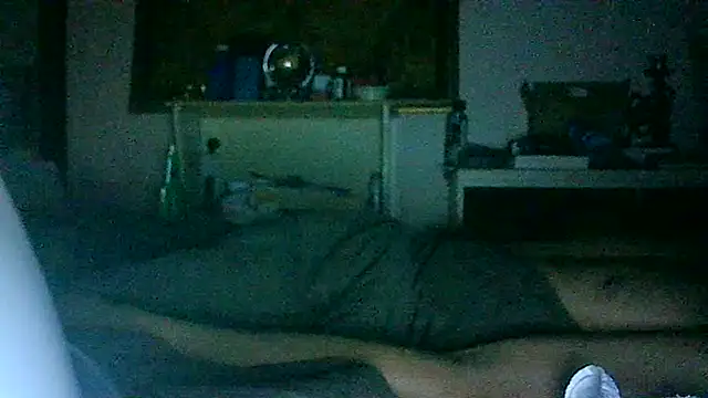 Snapshot of DI4MOND_FIR3 chatting on 10/04/25, 10:02 DI4MOND FIR3 online show from 10/04/25, 10:02