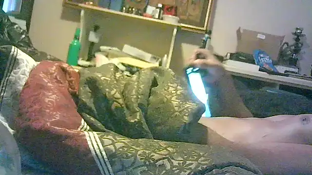 Snapshot of DI4MOND_FIR3 chatting on 10/09/25, 01:42 DI4MOND FIR3 online show from 10/09/25, 01:42