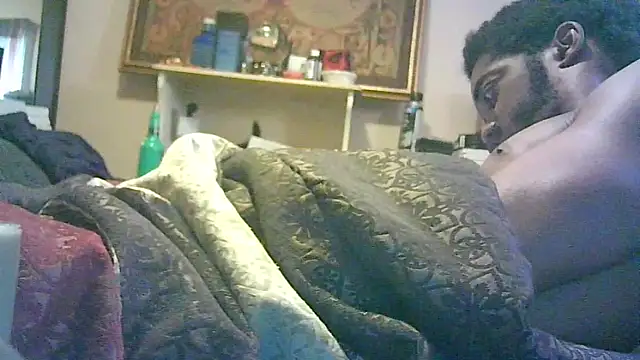 Snapshot of DI4MOND_FIR3 chatting on 10/13/25, 02:28 DI4MOND FIR3 online show from 10/13/25, 02:28