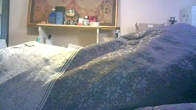 Snapshot of DI4MOND_FIR3 chatting on 10/16/25, 03:02 DI4MOND FIR3 online show from 10/16/25, 03:02