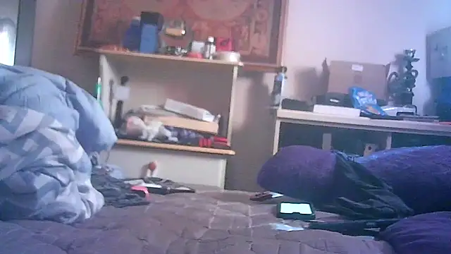 Snapshot of DI4MOND_FIR3 chatting on 10/20/25, 05:46 DI4MOND FIR3 online show from 10/20/25, 05:46