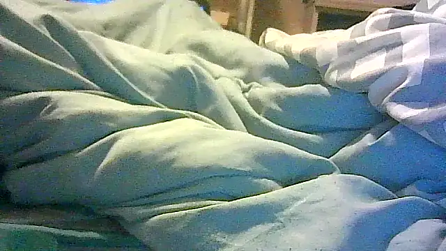 Snapshot of DI4MOND_FIR3 chatting on 10/31/25, 02:45 DI4MOND FIR3 online show from 10/31/25, 02:45