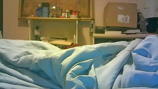 Snapshot of DI4MOND_FIR3 chatting on 11/16/25, 10:21 DI4MOND FIR3 online show from 11/16/25, 10:21