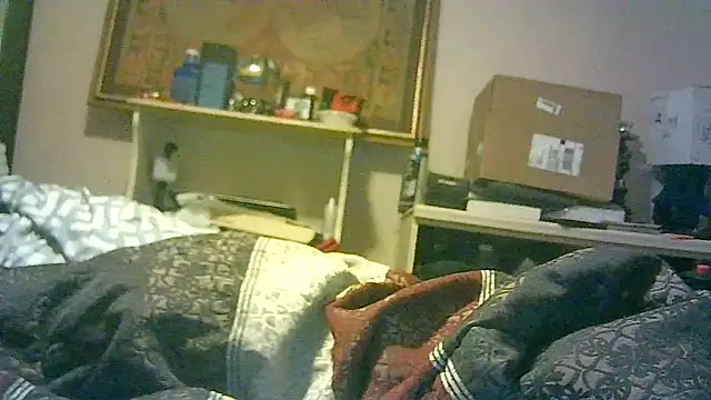 Snapshot of DI4MOND_FIR3 chatting on 11/19/25, 10:48 DI4MOND FIR3 online show from 11/19/25, 10:48