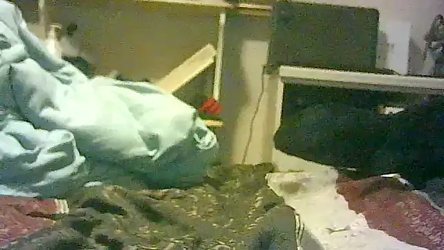 Snapshot of DI4MOND_FIR3 chatting on 11/23/25, 11:04 DI4MOND FIR3 online show from 11/23/25, 11:04